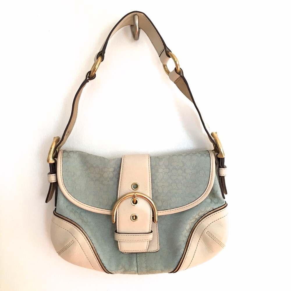 Coach Soho Buckleflap Mini Signature Purse